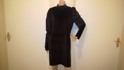 Black velvet type - ,