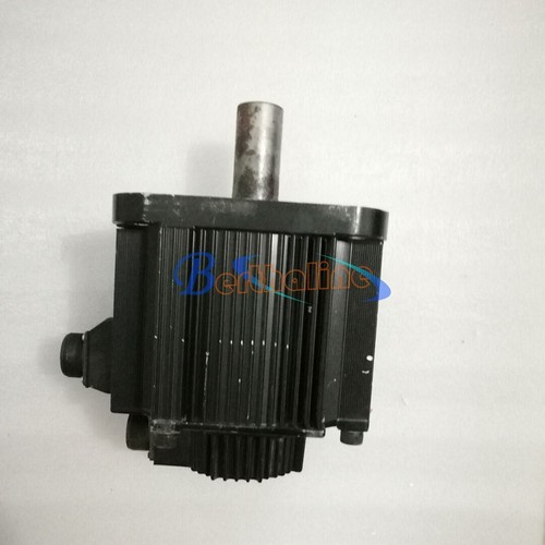 1pc used yaskawa servo - 1pc, motor
