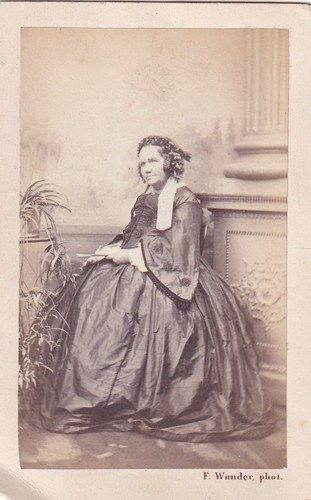 Wunder cdv early lady - f.,