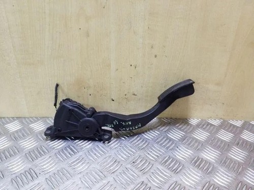 Mazda 121 throttle - mazda,