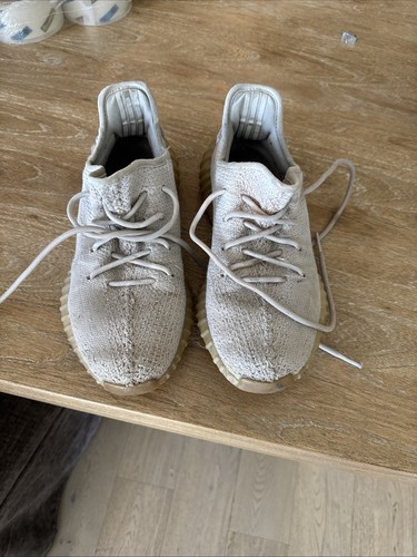 Size adidas yeezy boost - 8.5,